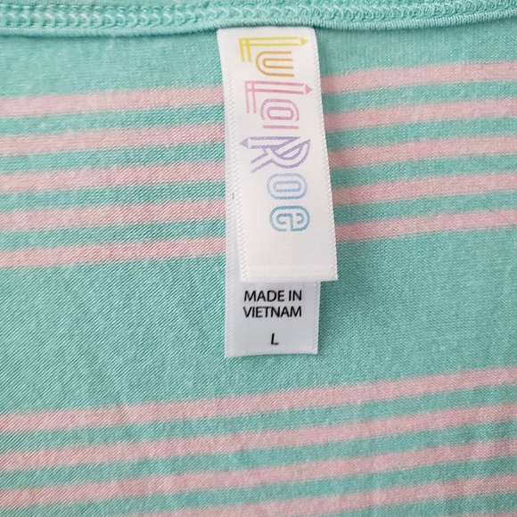 Lularoe classic t - Picture 2 of 2